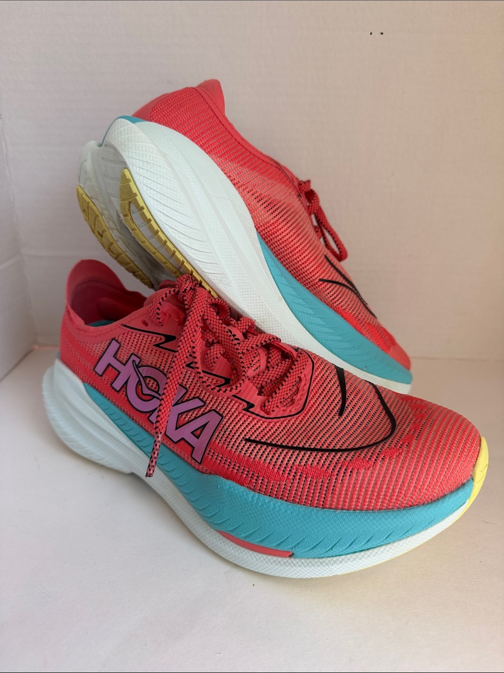 HOKA Mach X 2 Grapefruit Electric Coral Running Shoes - Women's Size 8.5